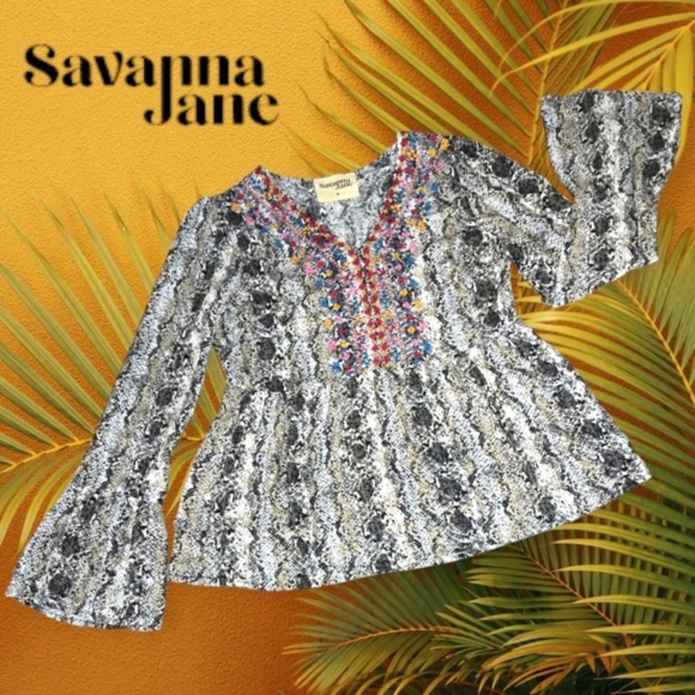 Savanna Jane Embroidered Blouse Top Bell Sleeves Black, Tan & White Snake M